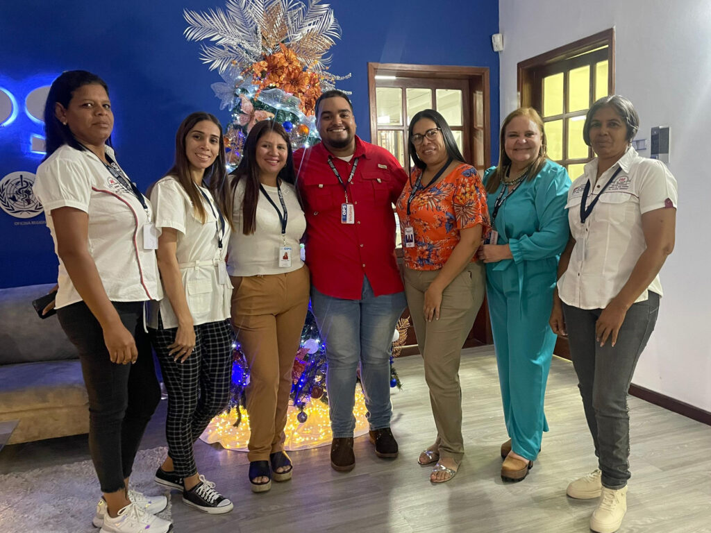 Yusmary Yéndez (SAIAE), Verónica Olivares (SAIAE), Aimar Camero (OPS), Luis Bravo (SAIAE), Maria Alejandra Moreno (OPS), María Mercedes Estrada, Katiuska Cordero (SAIAE)