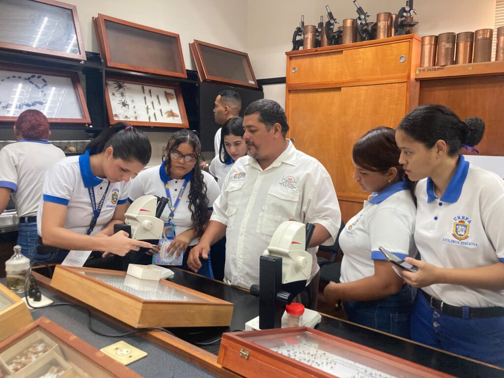 IAE Dr. Arnoldo Gabaldon celebra 25 años de compromiso con la salud pública en Venezuela