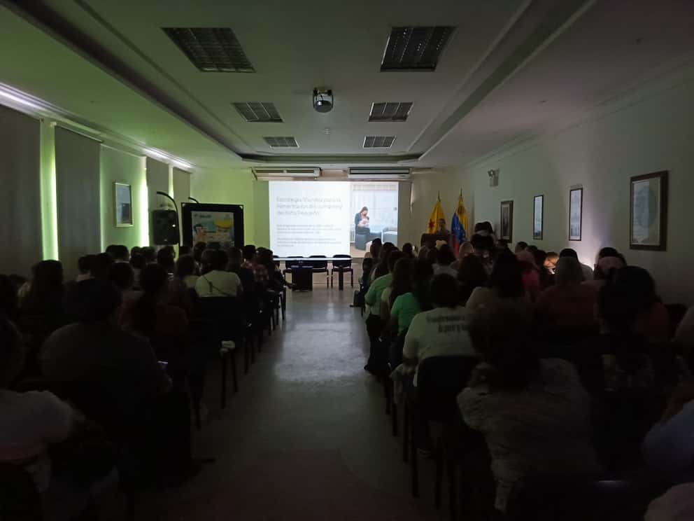 IAE Dr. Arnoldo Gabaldon promueve la práctica de la lactancia materna