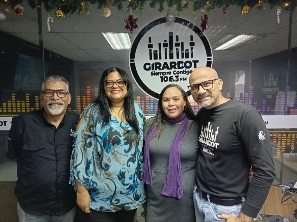 photo_4927218995333630783_w