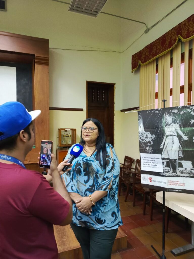 photo_4985740132354820912_y