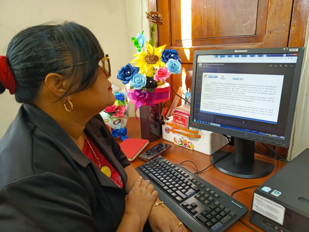 photo_4990100245714766636_w