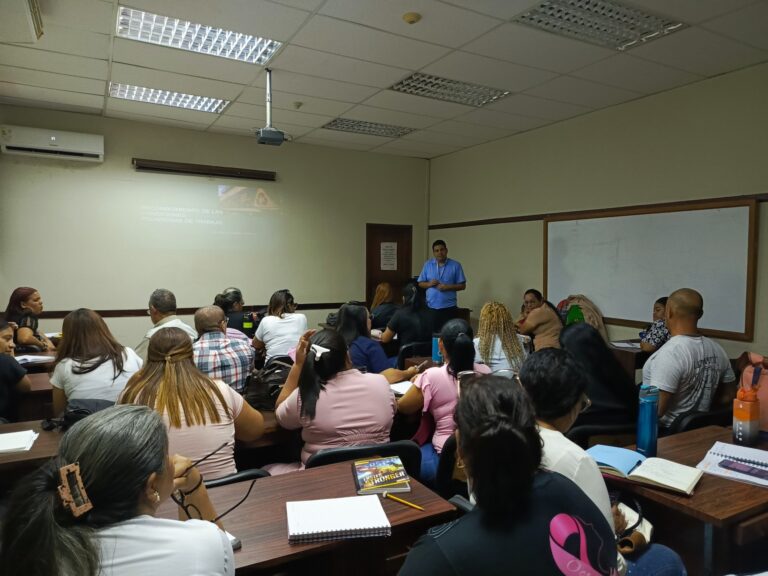 photo_5138800680746290210_w