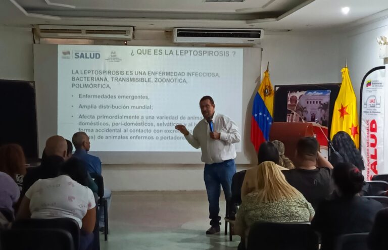 photo_4904451974992956511_w