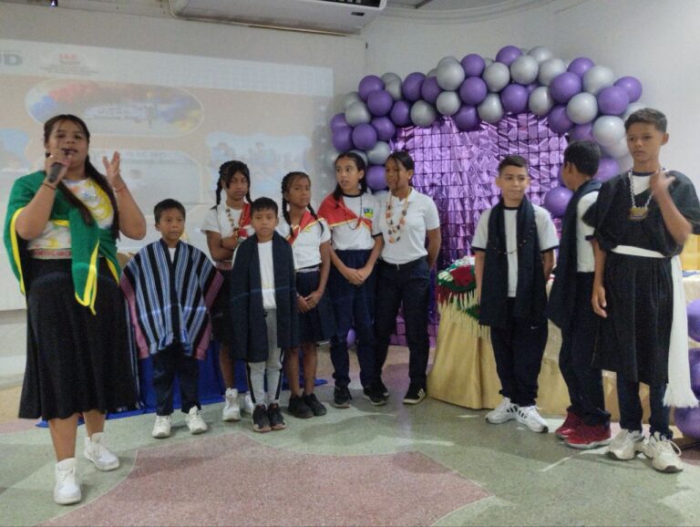 photo_4969783104784501665_y