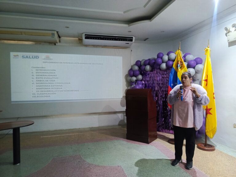 photo_5010525911878667132_w